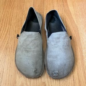 SOLD Unshoes Terra Vida WELL-LOVED 7.5